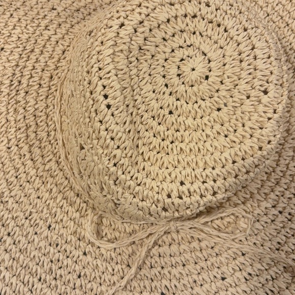 LC Lauren Conrad Wide-Brim Woven Straw Sun Hat - Blush NWT - Picture 2 of 6
